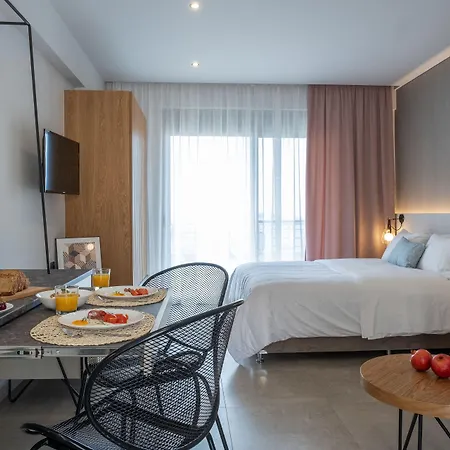 Elixia Apartment Tolo