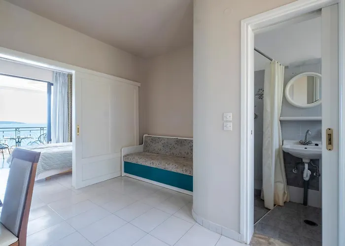 Apartman Elixia Toló